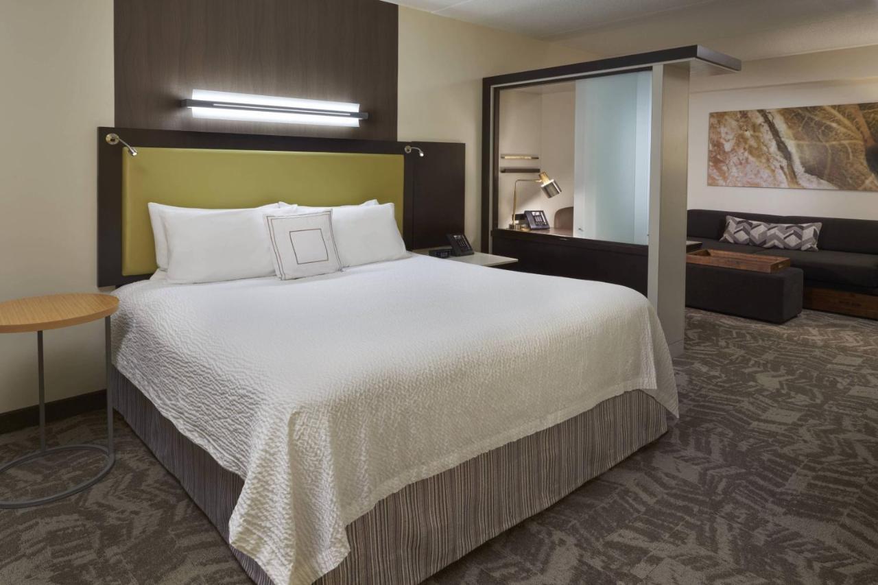 Springhill Suites By Marriott Toronto Вон Екстер'єр фото