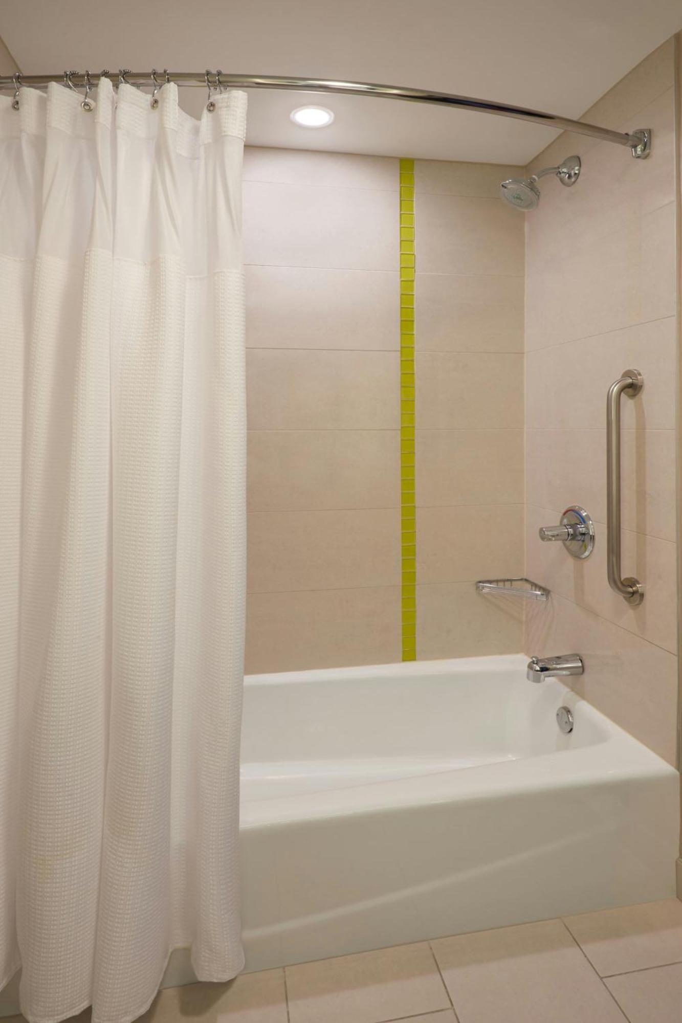 Springhill Suites By Marriott Toronto Вон Екстер'єр фото
