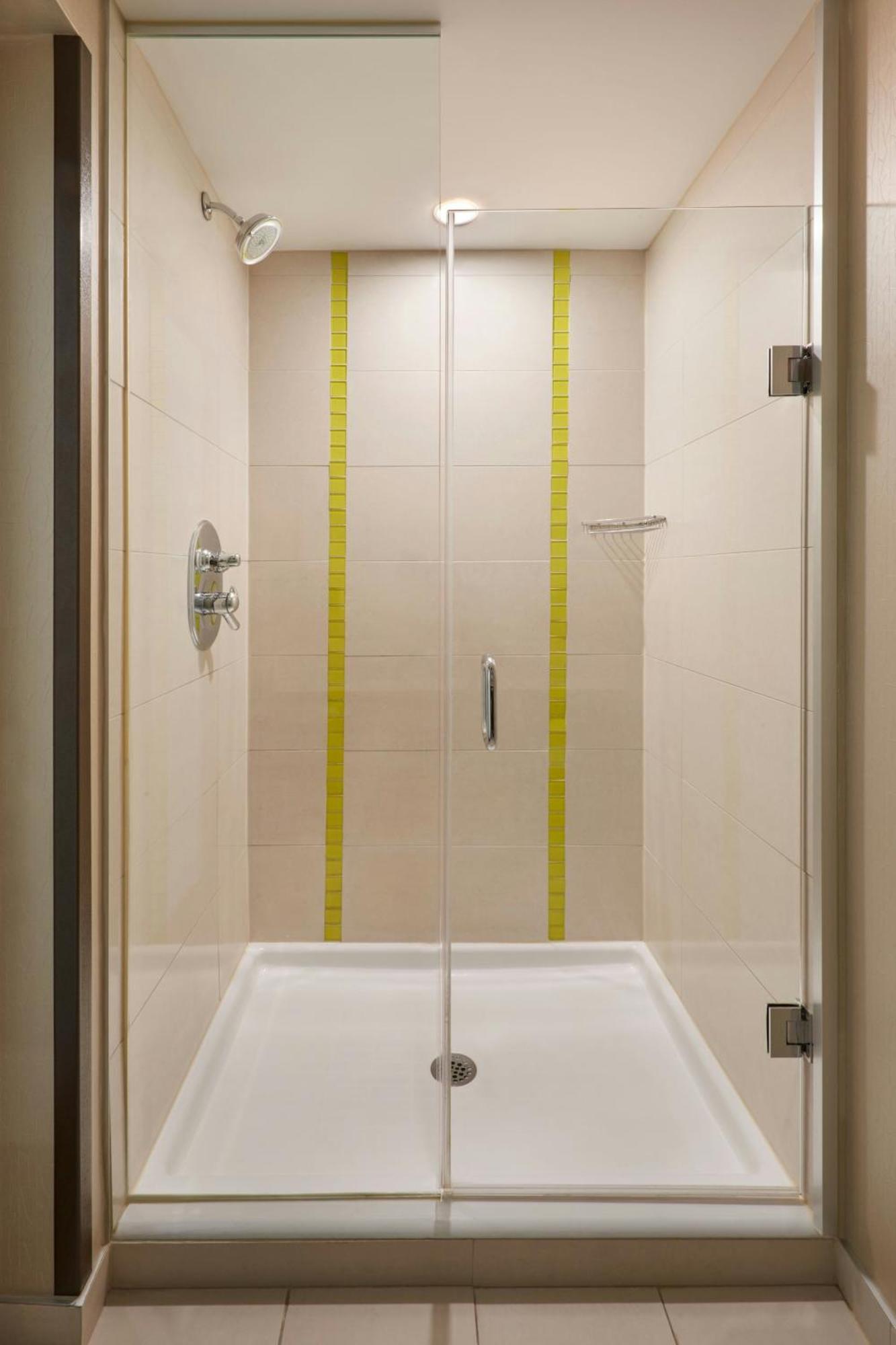 Springhill Suites By Marriott Toronto Вон Екстер'єр фото